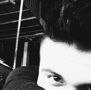 Meet your Posher, Cristian camilo